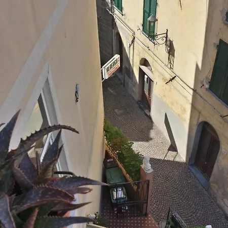 Hotell Triestina Noli