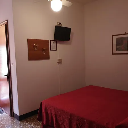 Triestina Noli